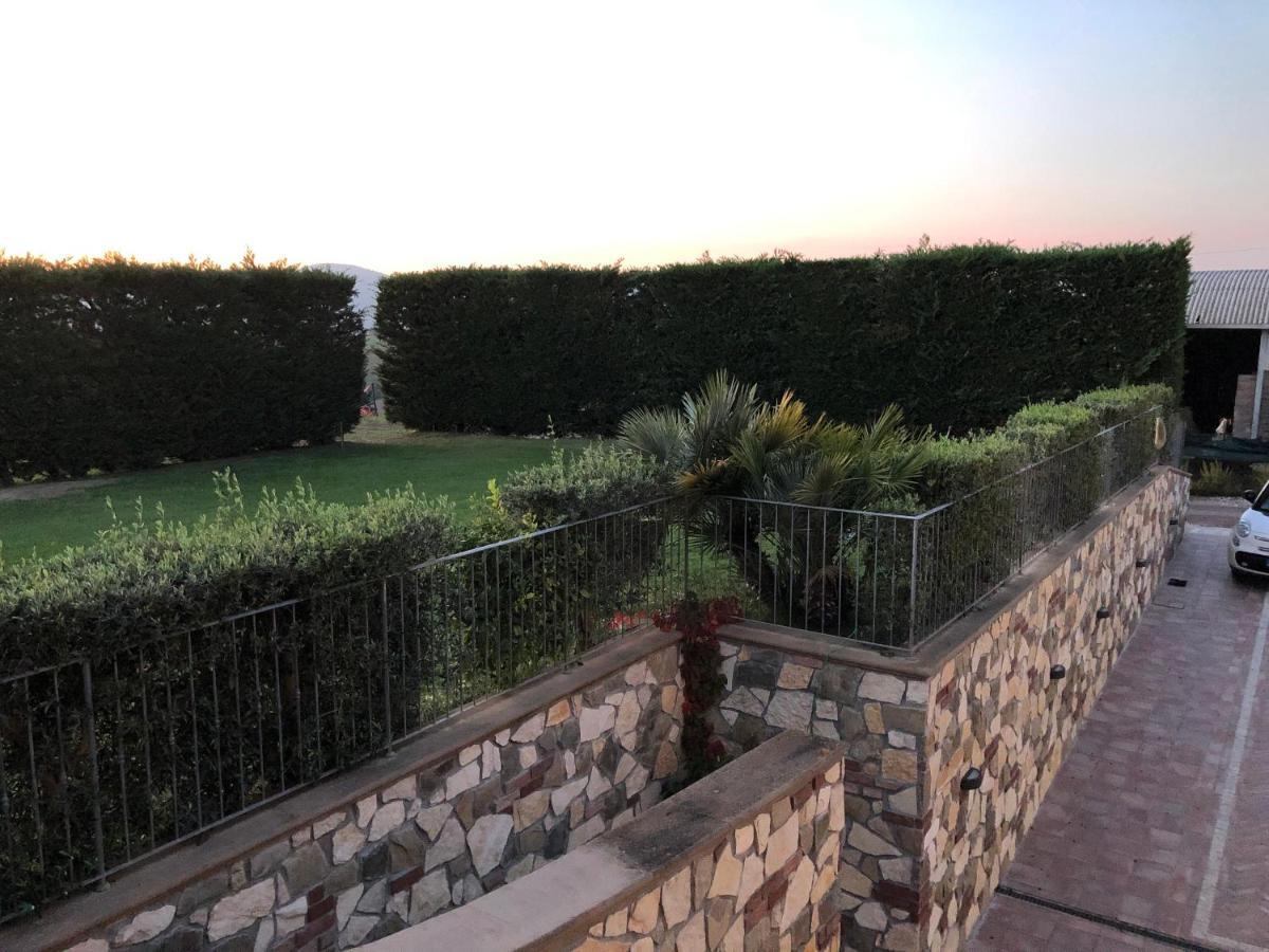 Casa In Campagna A Due Passi Dal Mare بيزا المظهر الخارجي الصورة